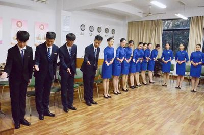 礼仪工坊第一讲 | 让美丽成为一种习惯 广告设计